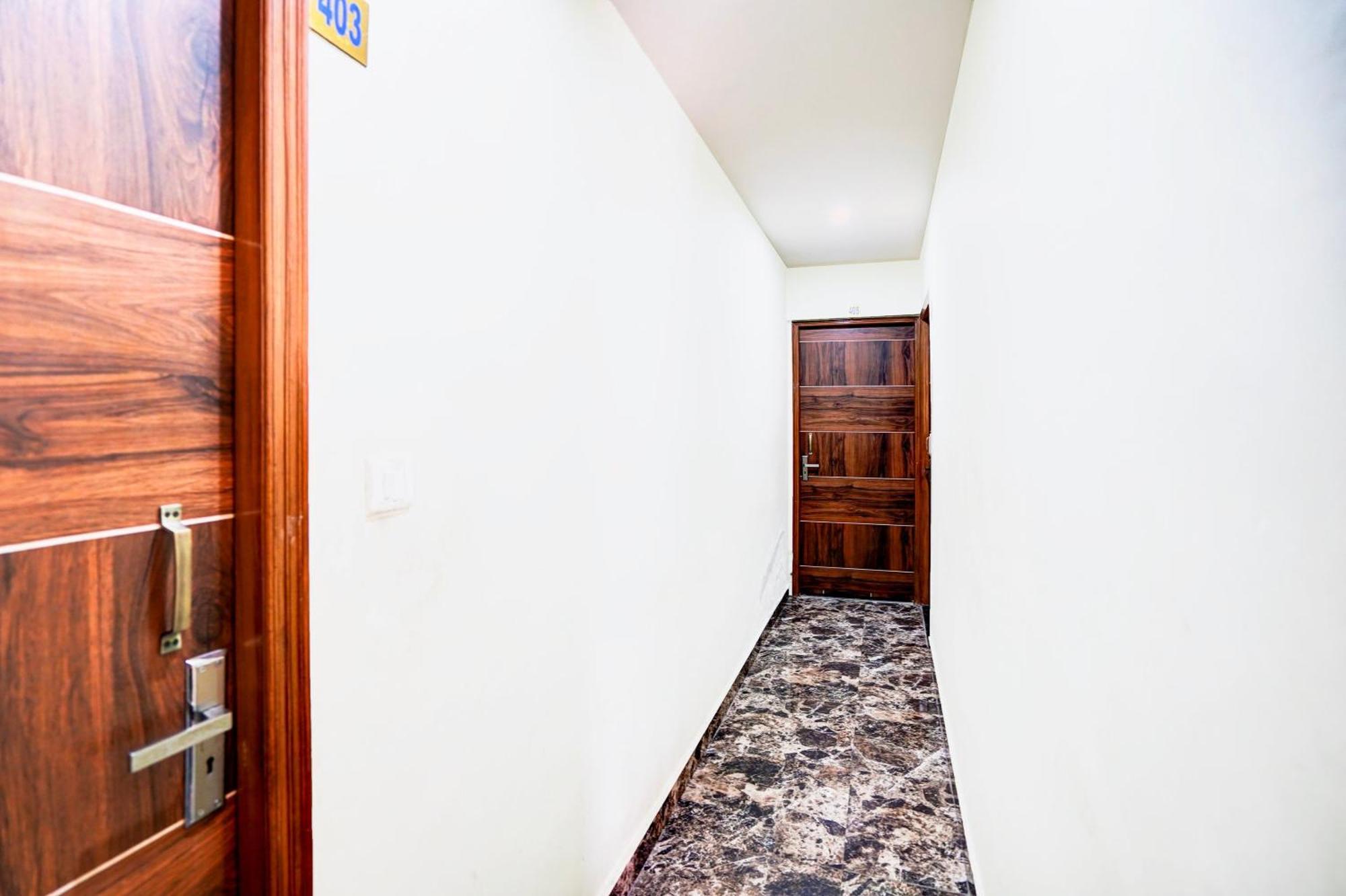 Hotel O Nova Resorts & Luxury Farm Raebareli Extérieur photo